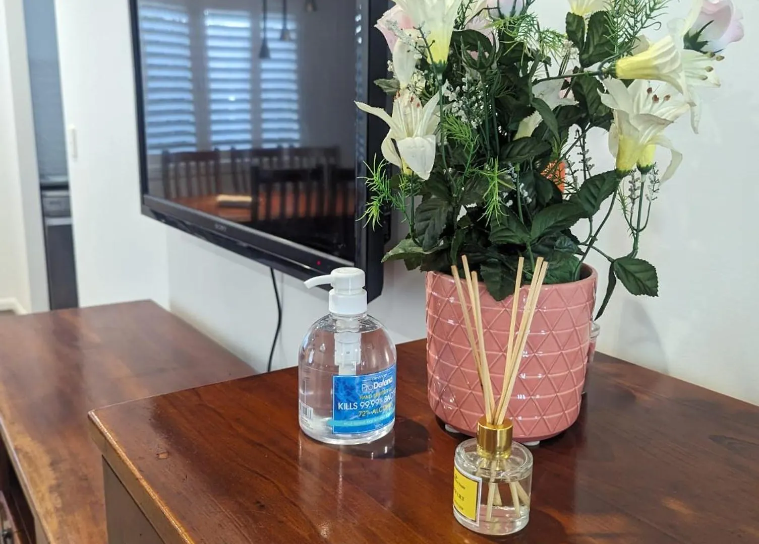 Σπίτι διακοπών Immaculate 2-Beds Entire House Chermside Μπρίσμπεϊν Αυστραλία